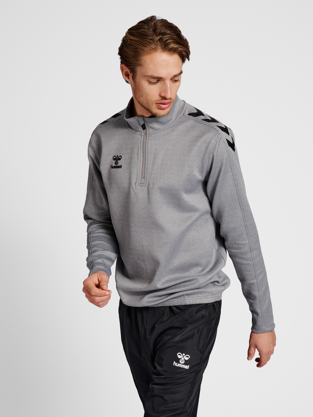 hmlCORE XK HALF ZIP POLY SWEAT