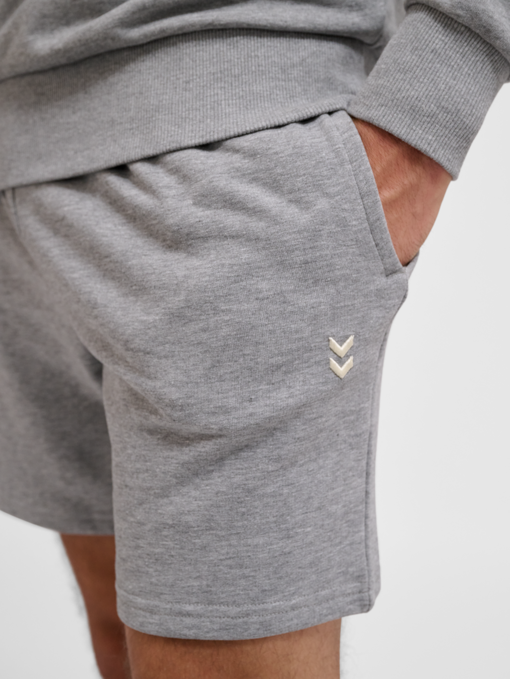 hmlPULSE SWEAT SHORTS