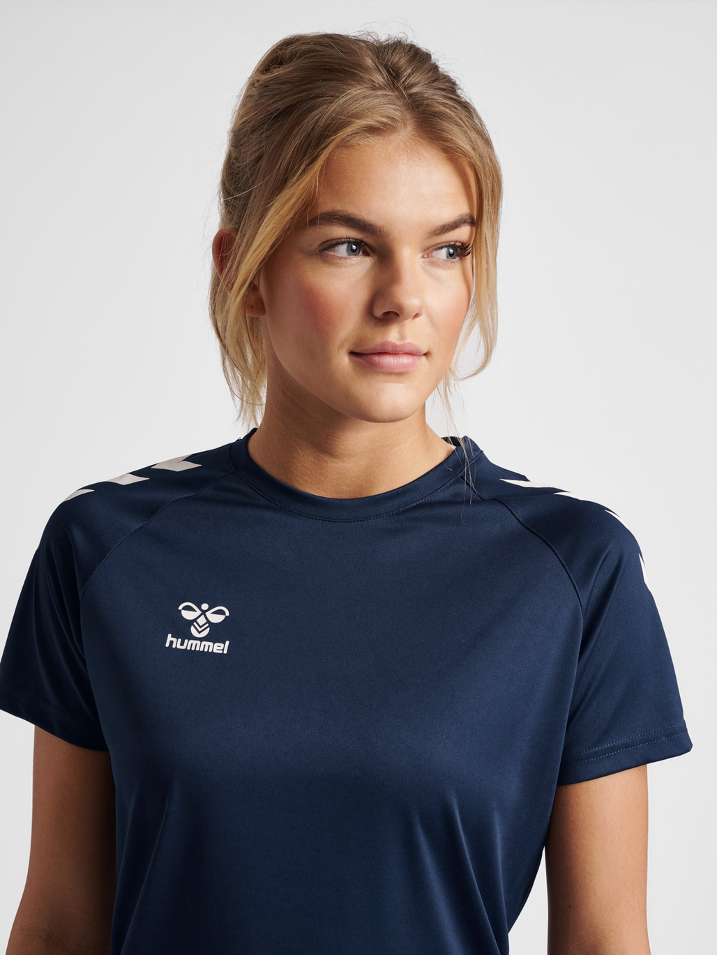 hmlCORE XK CORE POLY TEE  S/S WOMAN