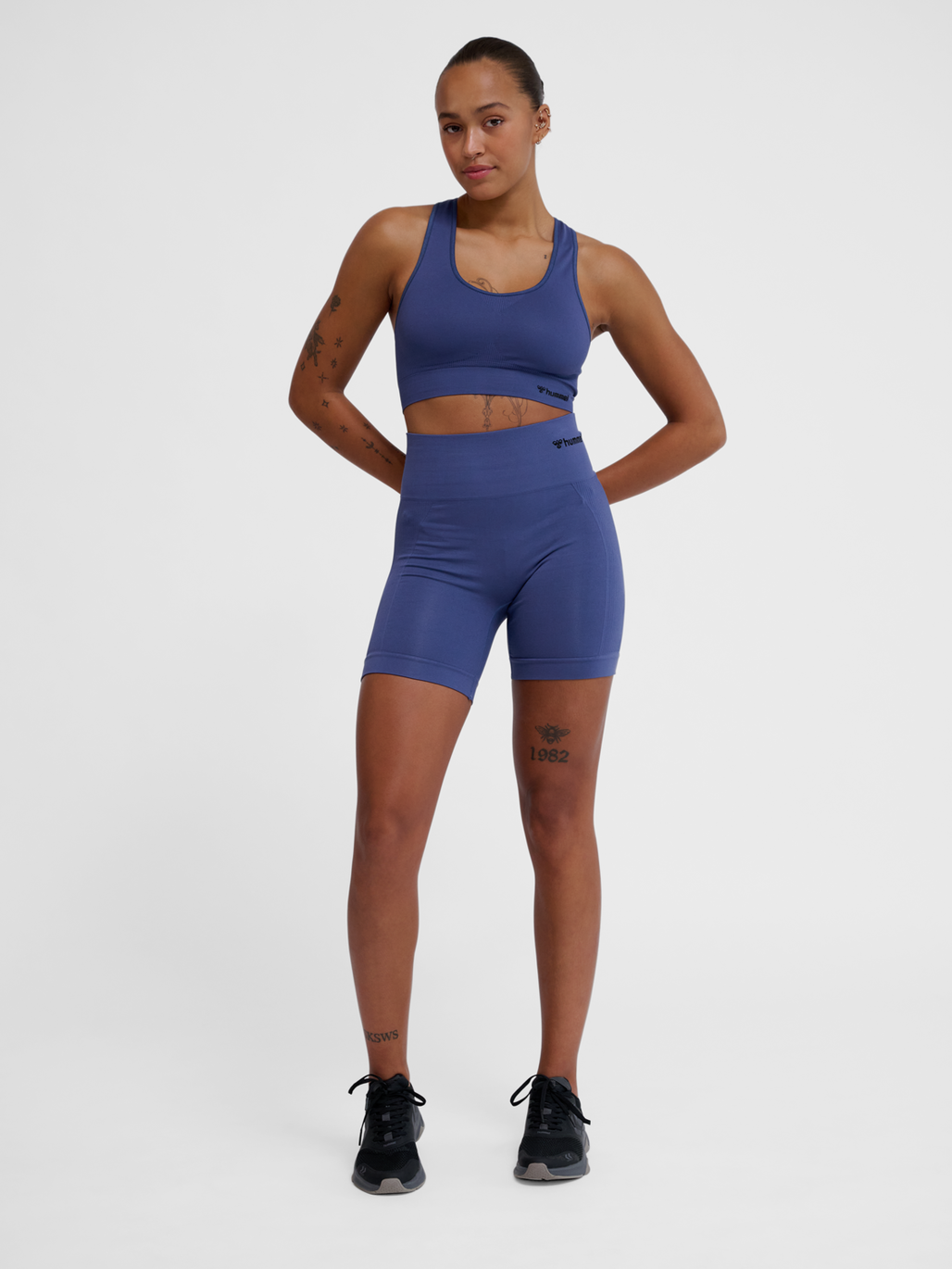 hmlTIF SEAMLESS SHORTS