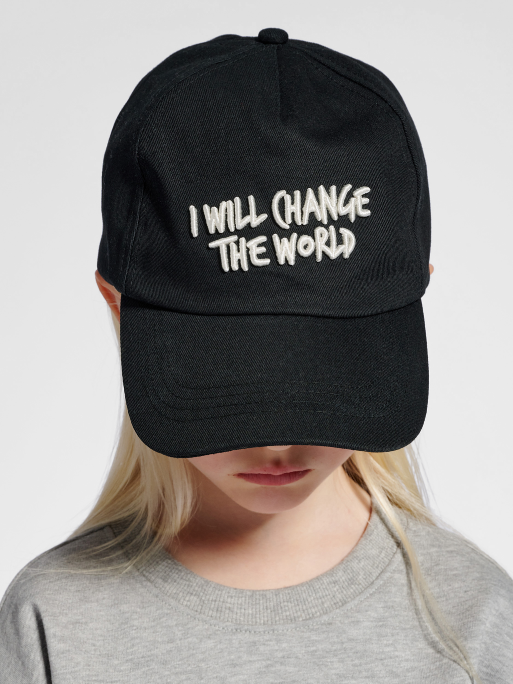 stsWORLD CAP