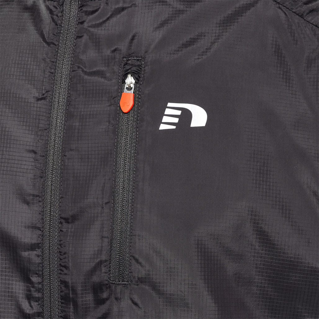 MEN PACKABLE TECH JACKET