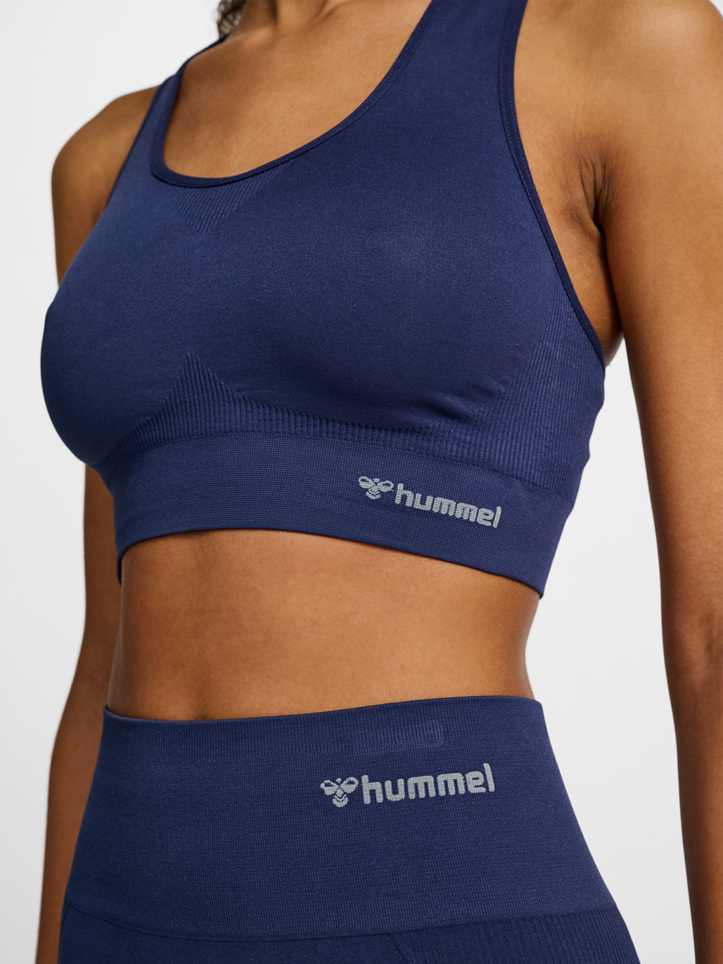 hmlTIF SEAMLESS SPORTS TOP
