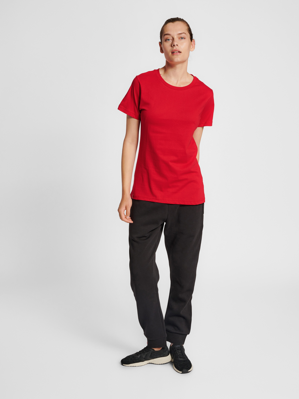hmlRED BASIC T-SHIRT S/S WOMAN