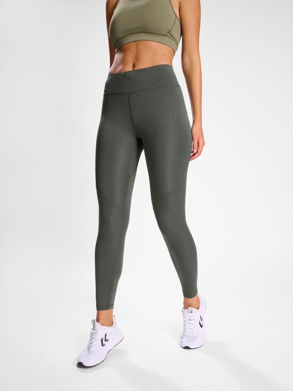 nwlBEAT TIGHTS WOMAN