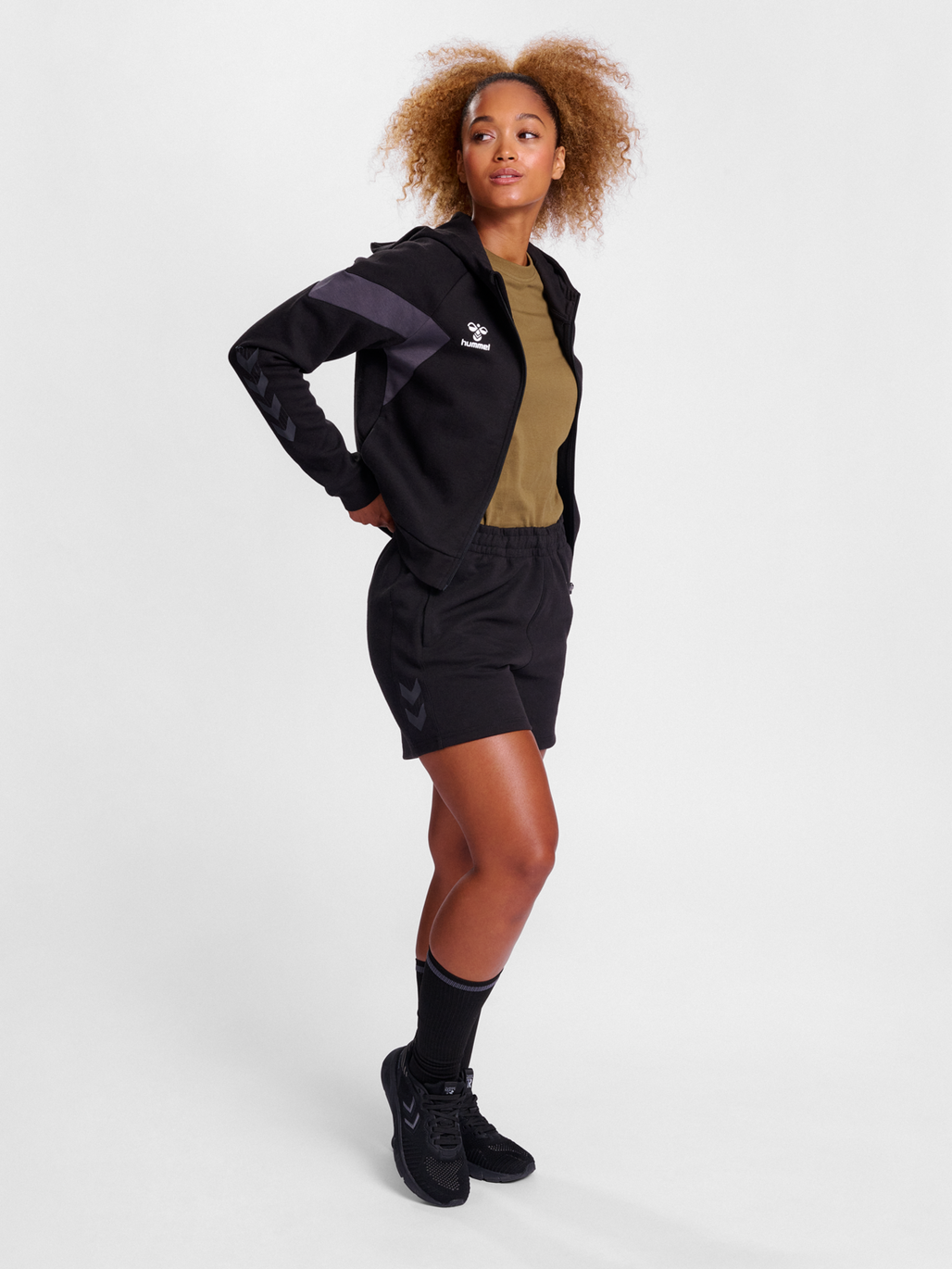 hmlTRAVEL ZIP HOODIE WOMAN