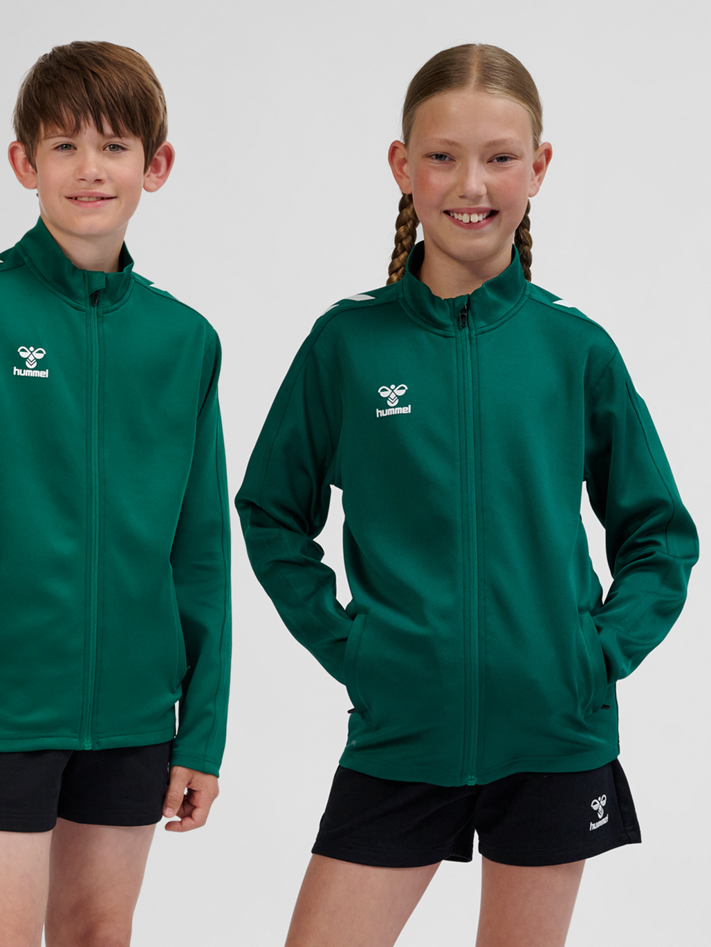 hmlCORE XK POLY ZIP SWEAT KIDS