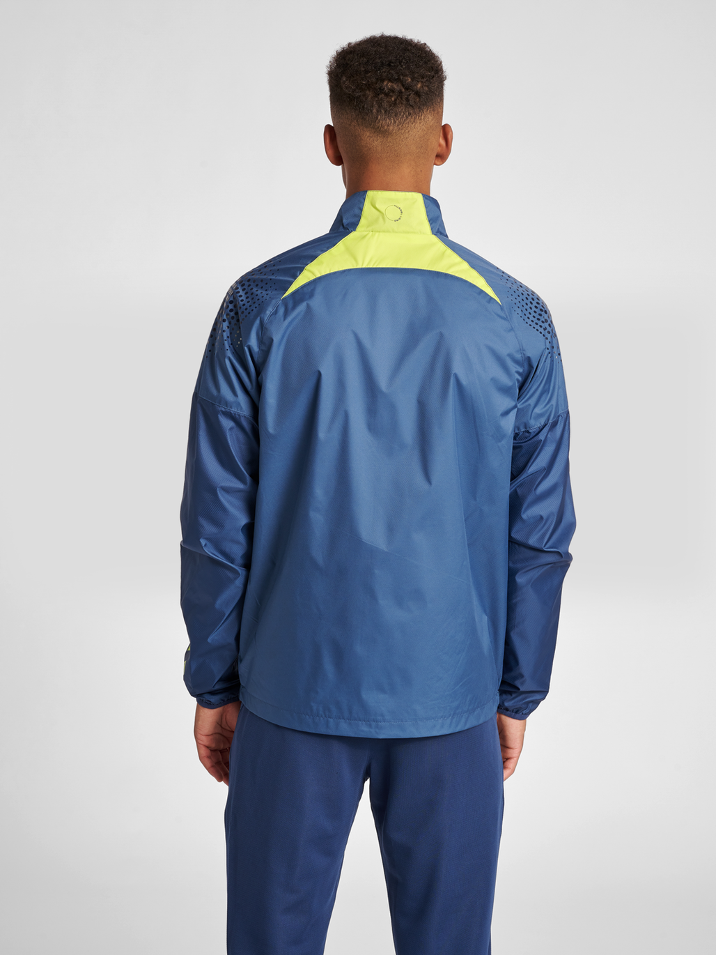 hmlLEAD PRO TRAINING JACKET
