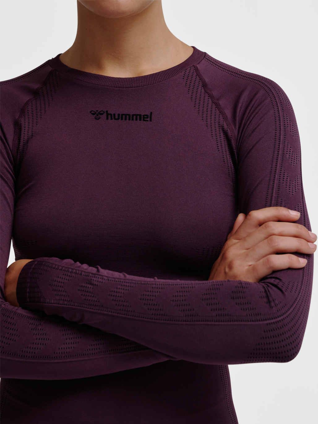 hmlMT SHAPING SEAMLESS T-SHIRT L/S