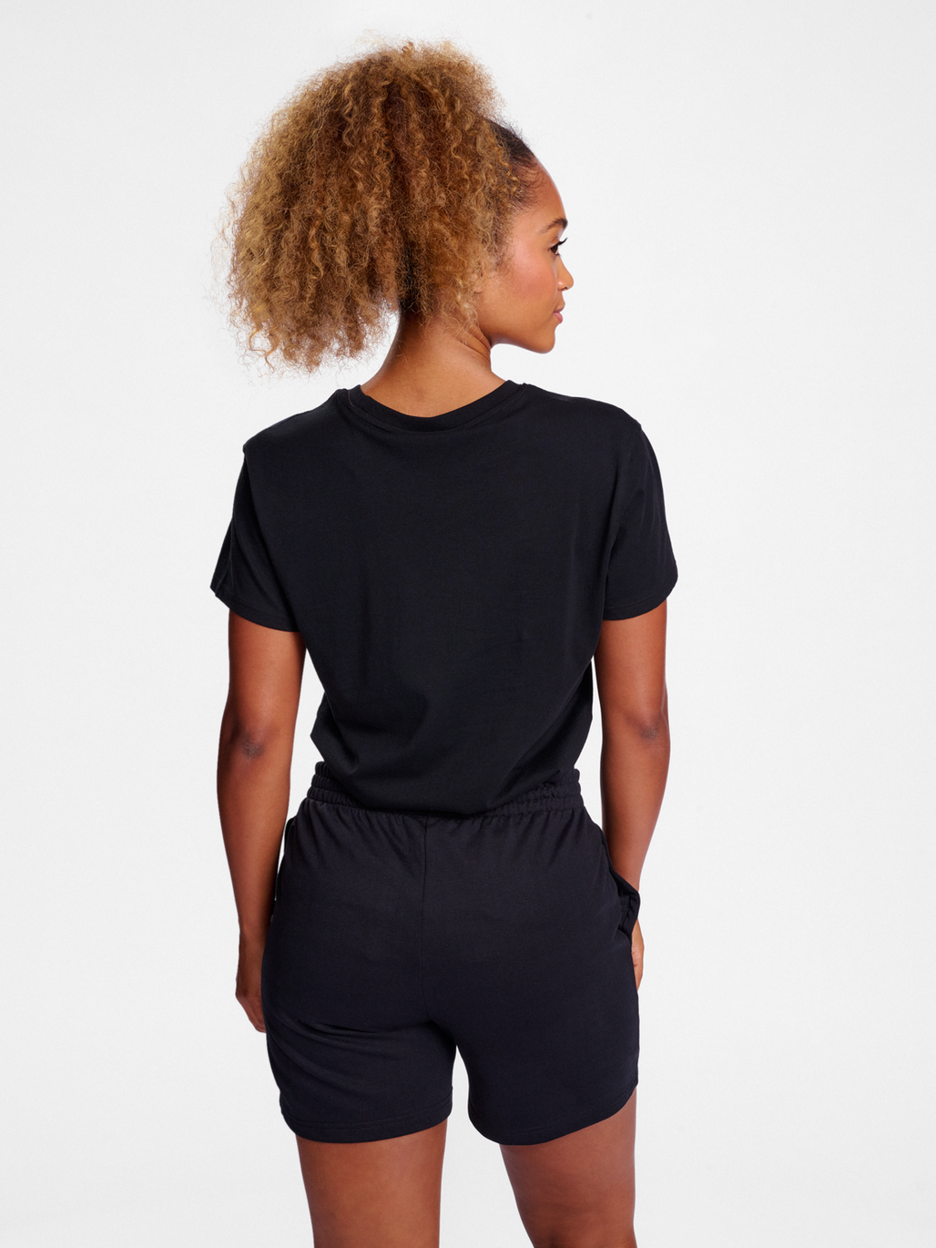 hmlGO 2.0 LOGO T-SHIRT S/S WOMAN