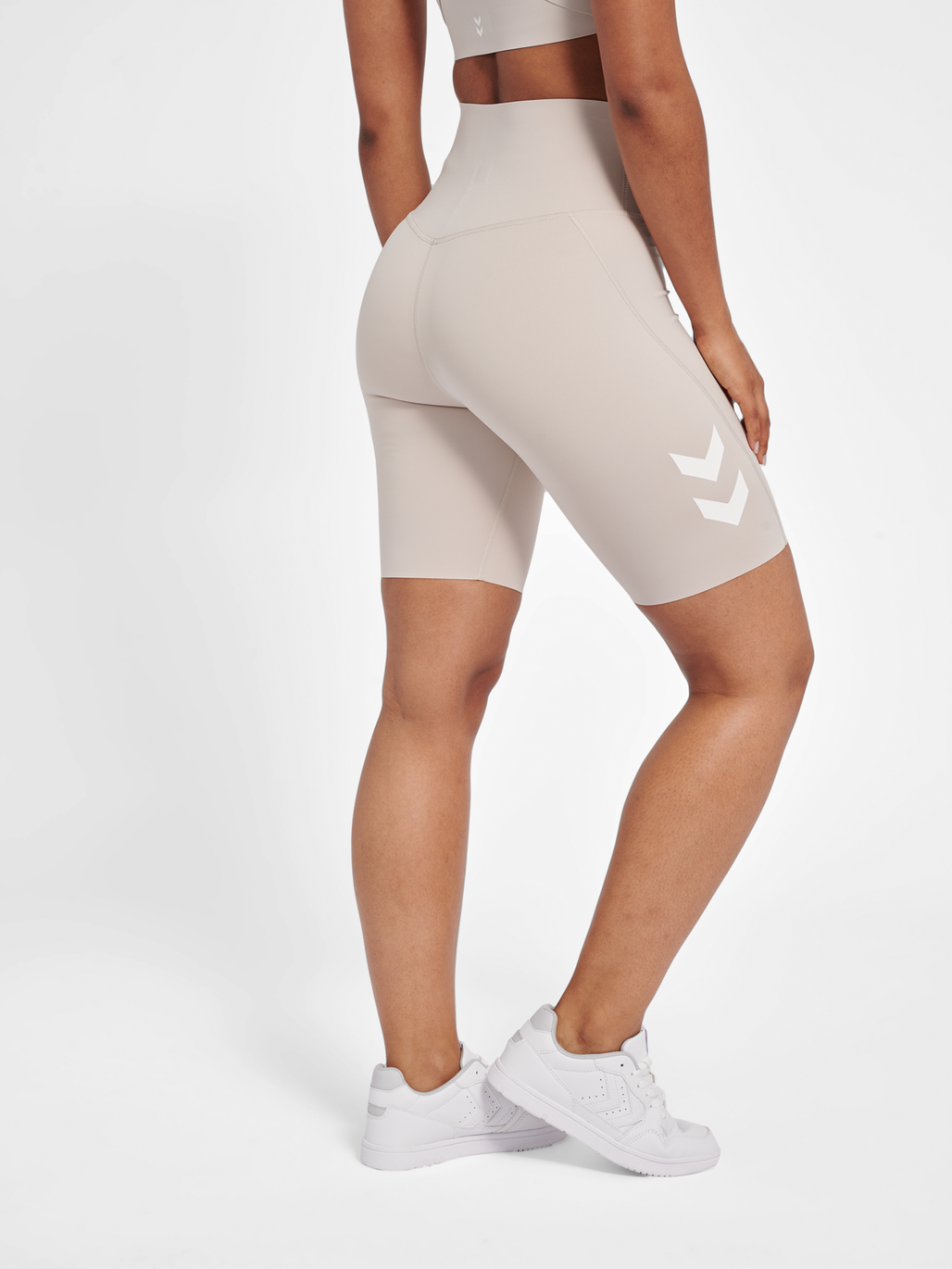 hmlMT GRACE HW TIGHT SHORTS