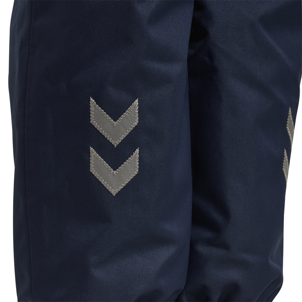 hmlSNOOPY TEX SNOWSUIT