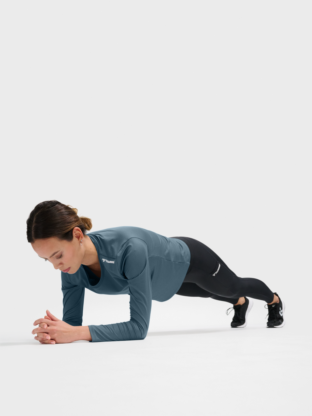 hmlMT AURA MESH T-SHIRT L/S