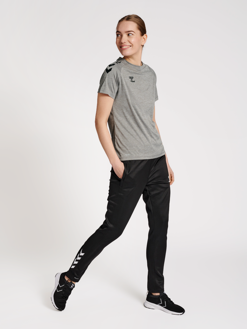 hmlCORE XK CORE POLY TEE  S/S WOMAN