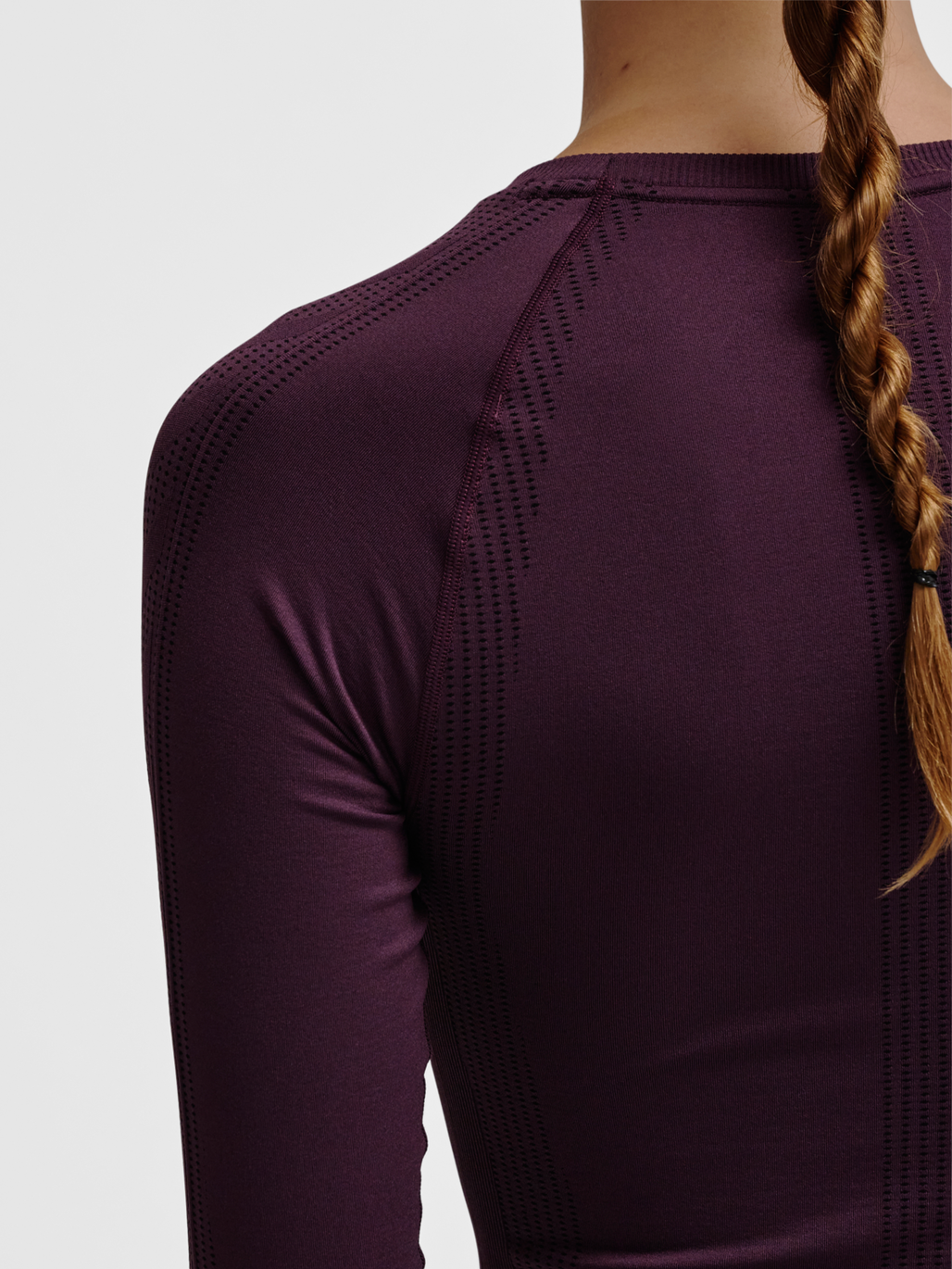 hmlMT SHAPING SEAMLESS T-SHIRT L/S