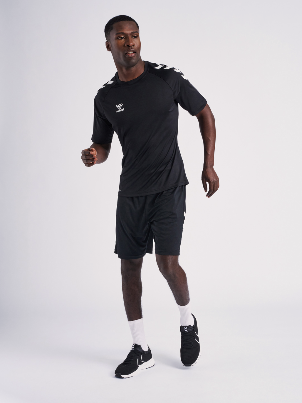 hmlCORE XK CORE POLY T-SHIRT S/S