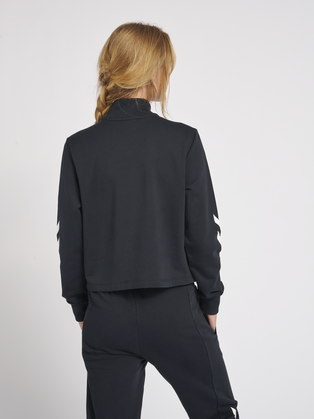 hmlLGC NIKKA CROPPED HALFZIP