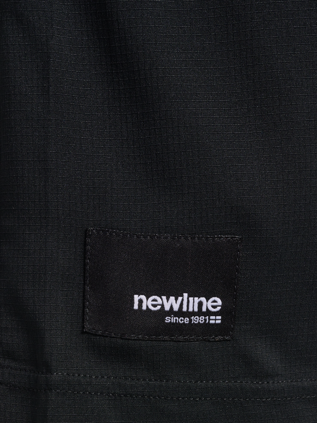 nwlMAX ZIP POCKET SHORTS