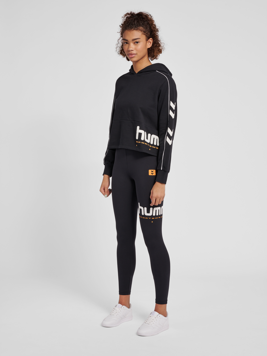 hmlLGC YOKO CROPPED HOODIE