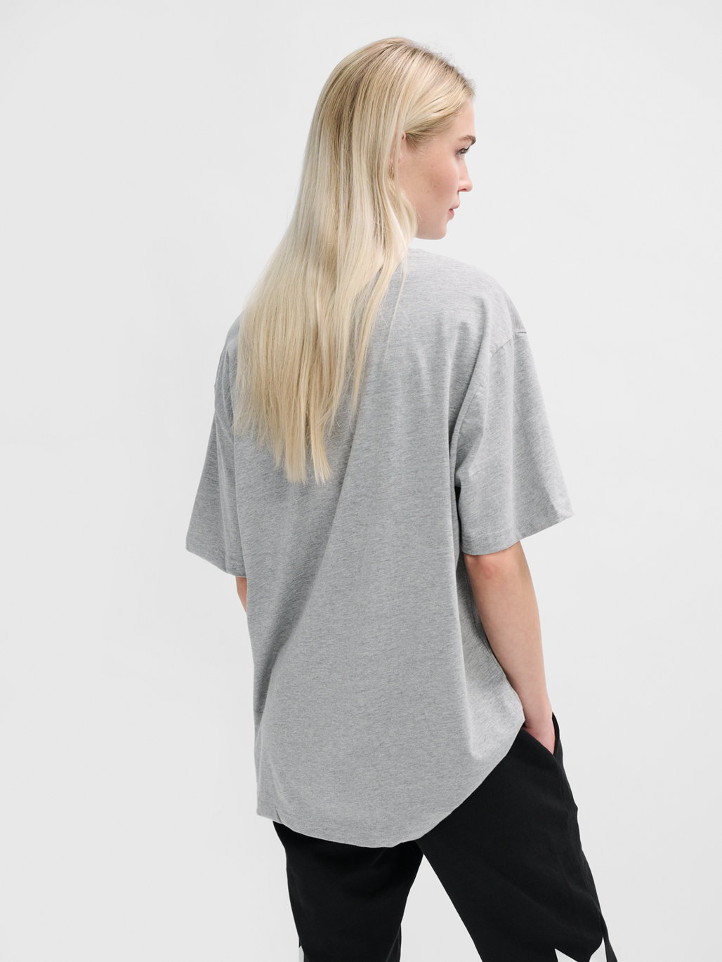 hmlLOOSE T-SHIRT BEE S/S