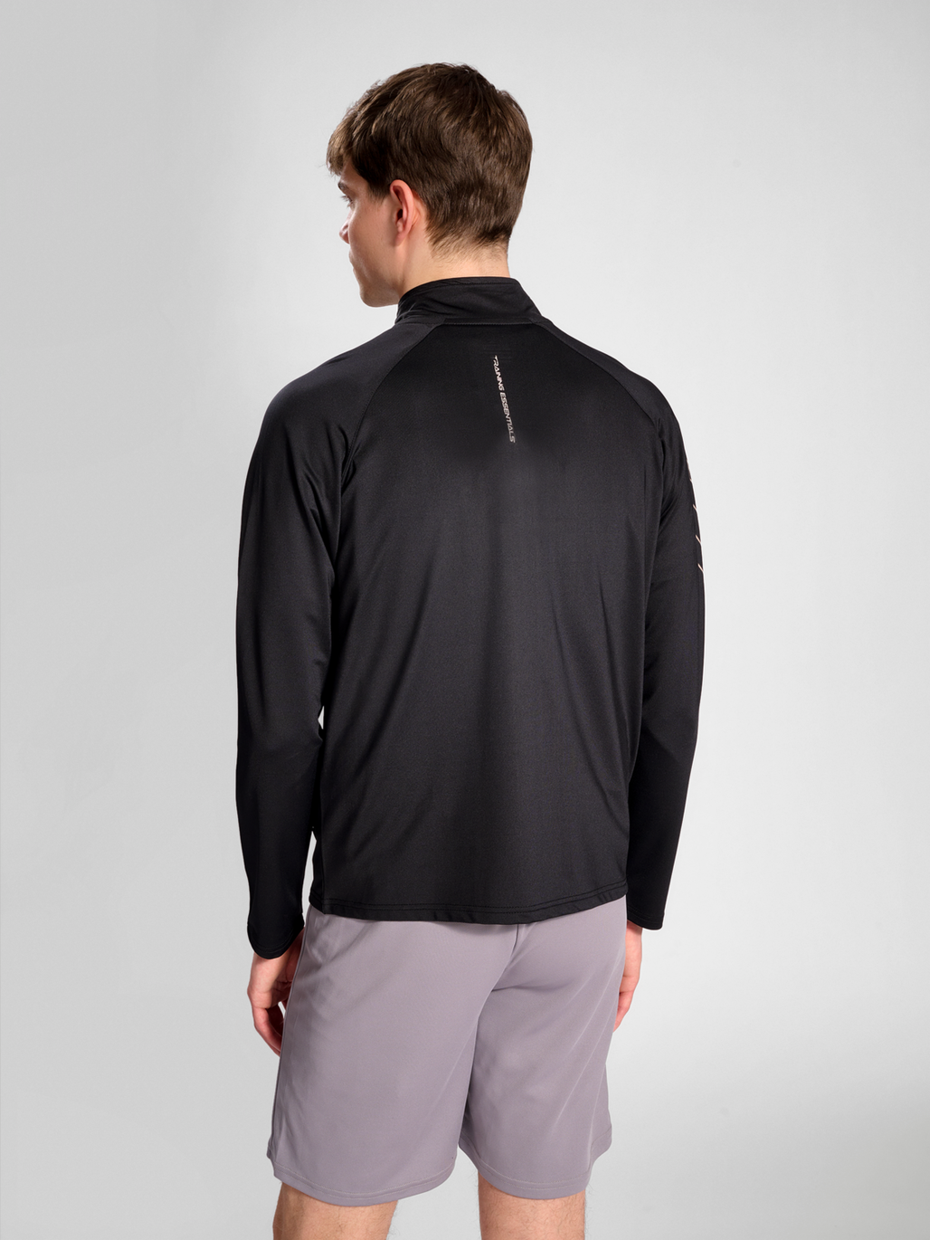 hmlTE STRENGTH TRAINING TRACK TOP