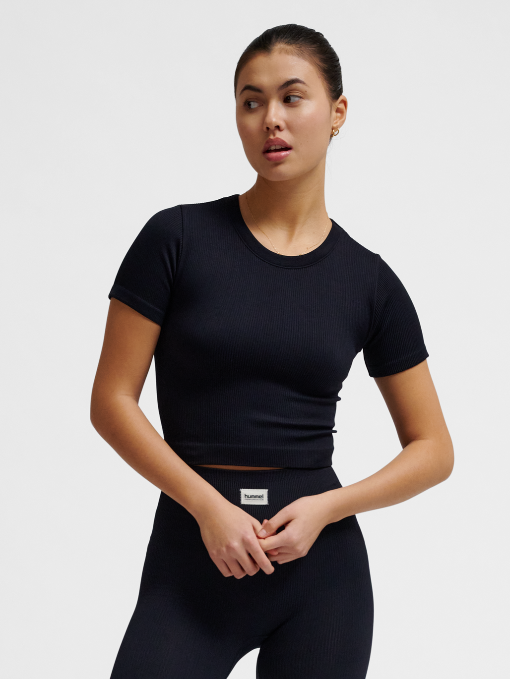 hmlPULSE SEAMLESS RIB W T-SHIRT S/S