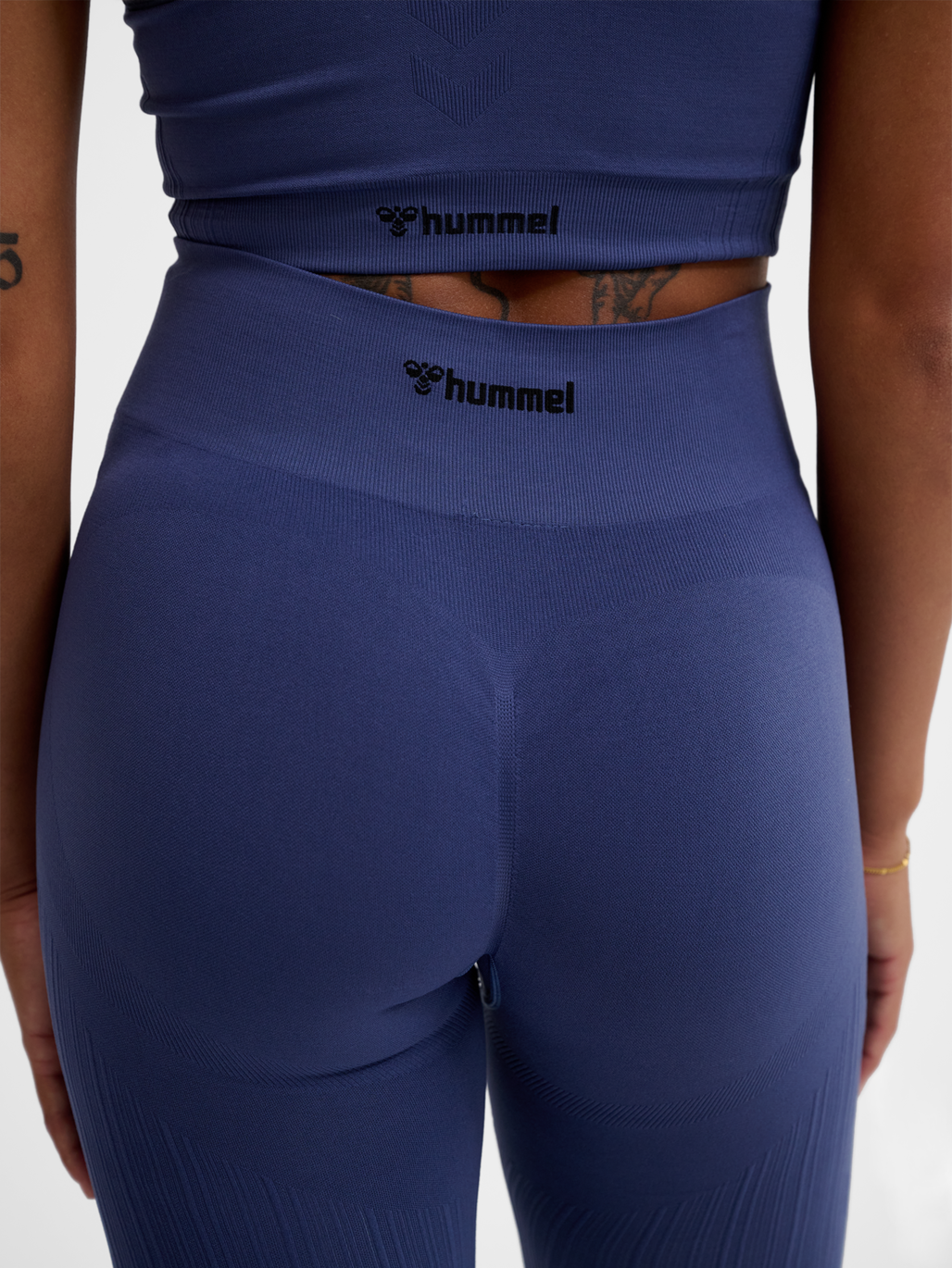 hmlMT DEFINE SEAML SCRUNCH TIGHTS