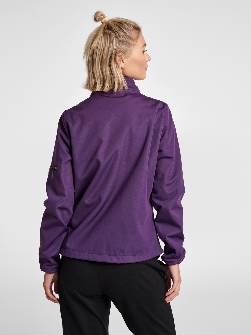 hmlNORTH SOFTSHELL JACKET WOMAN