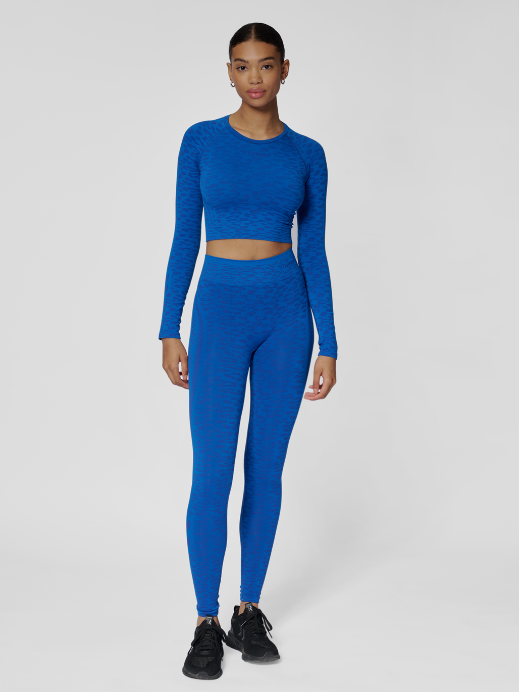 hmlMT LEO SEAMLESS CROP T-SHIRT L/S