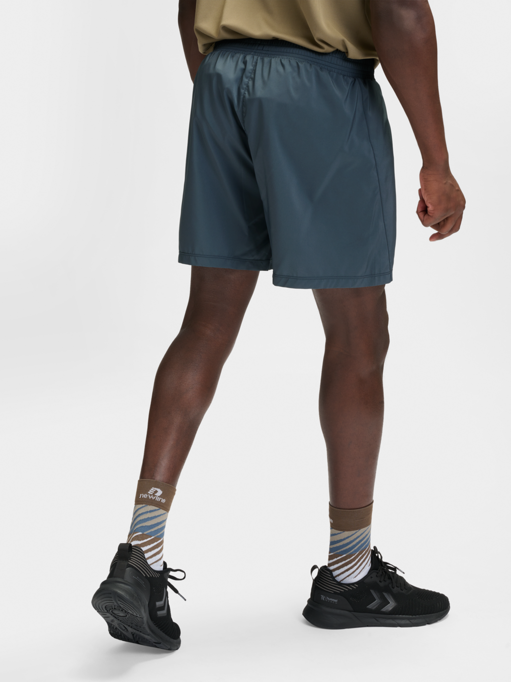 nwlPERFORM KEY POCKET SHORTS