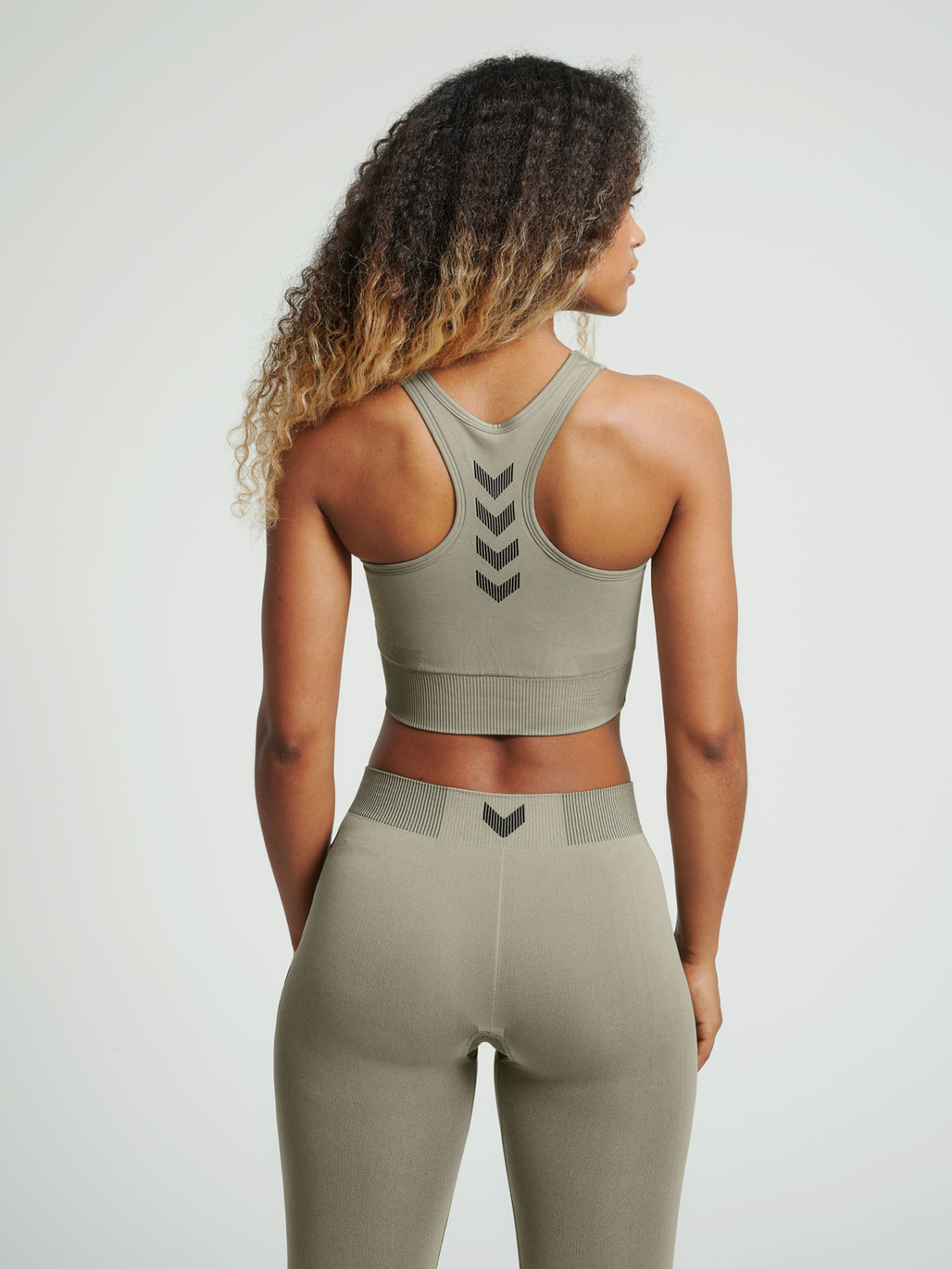 HUMMEL FIRST SEAMLESS BRA WOMAN