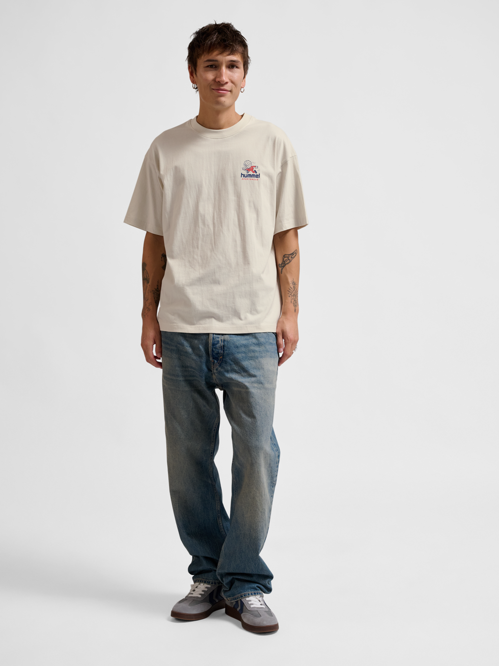 hmlLOOSE T-SHIRT S/S HEADBALL