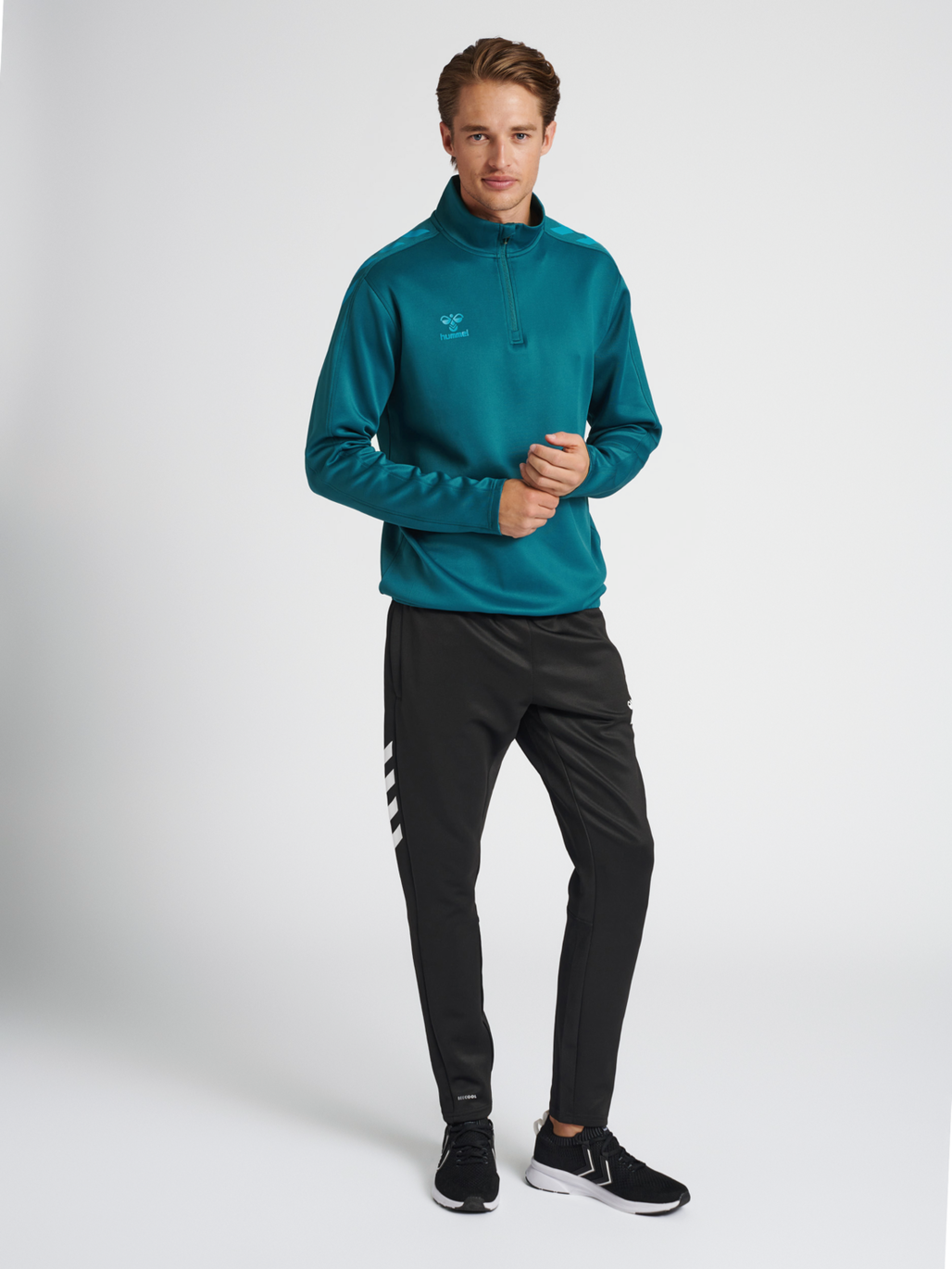 hmlCORE XK HALF ZIP POLY SWEAT