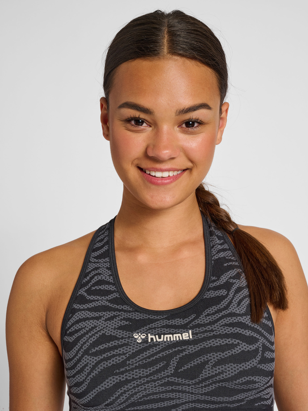 hmlMT SAGA SEAMLESS SPORTS TOP