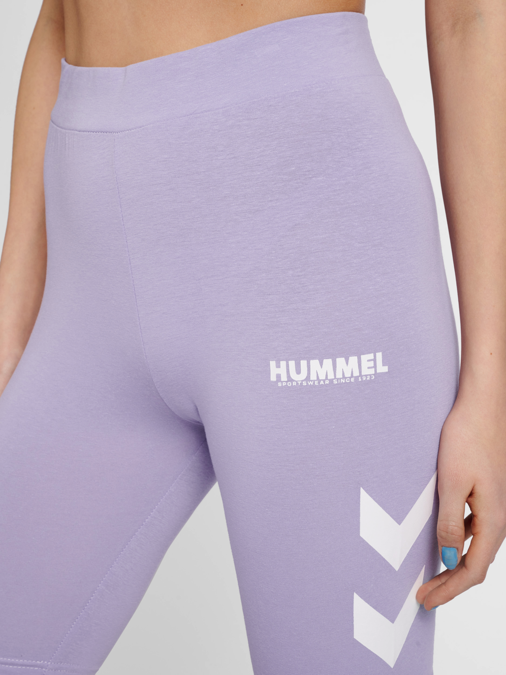 hmlLEGACY WOMAN TIGHT SHORTS