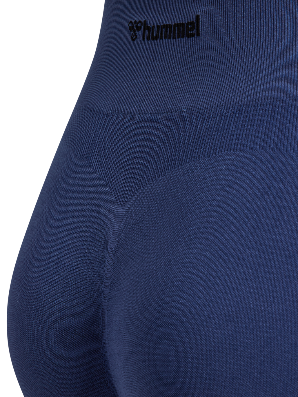 hmlMT DEFINE SEAML SCRUNCH SHORTS