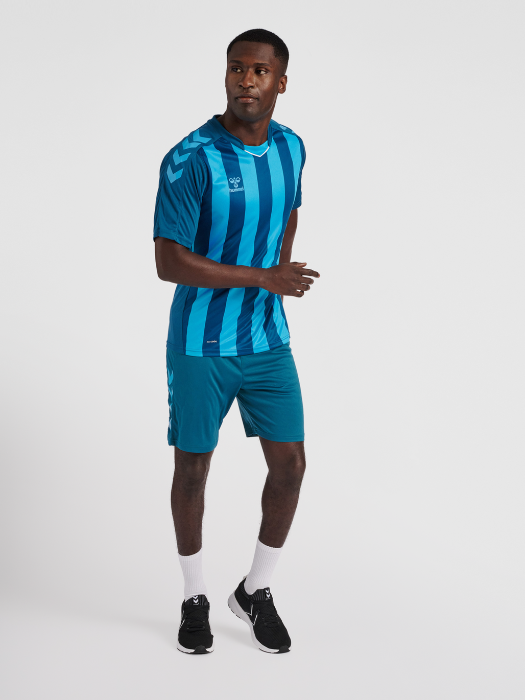 hmlCORE XK POLY SHORTS