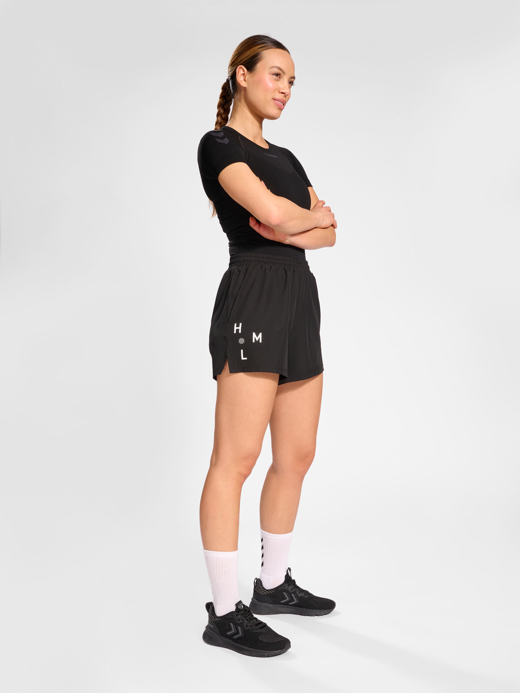 hmlACTIVE COURT WOV SHORTS WOMAN
