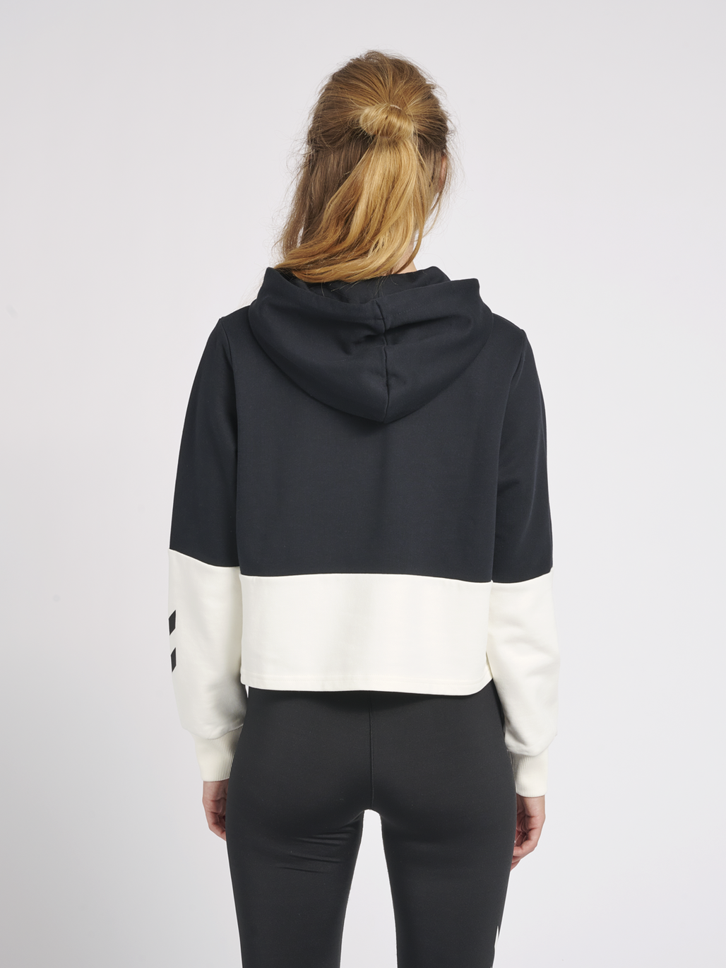 hmlLGC MAE CROPPED HOODIE
