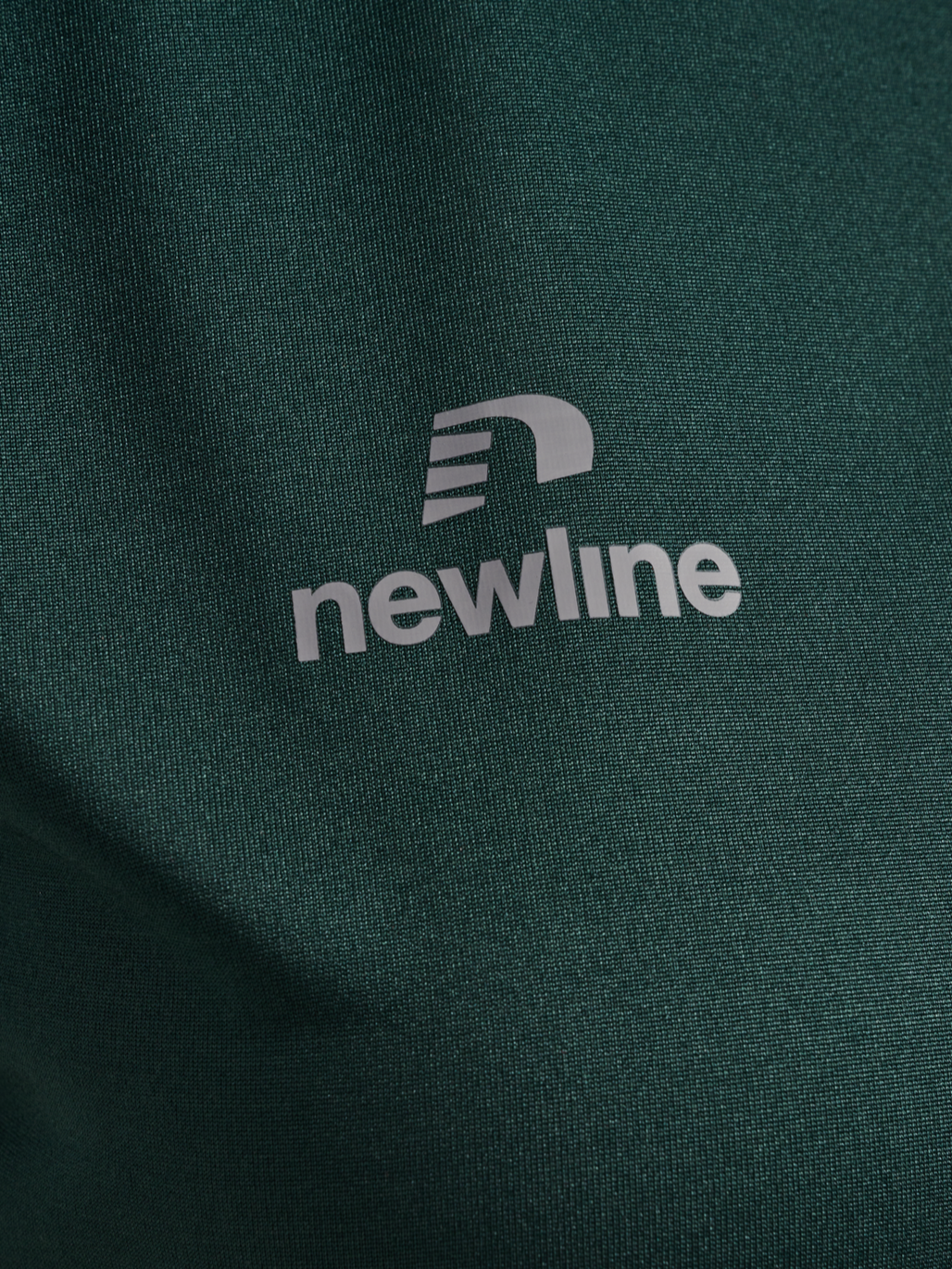 nwlBEAT T-SHIRT W