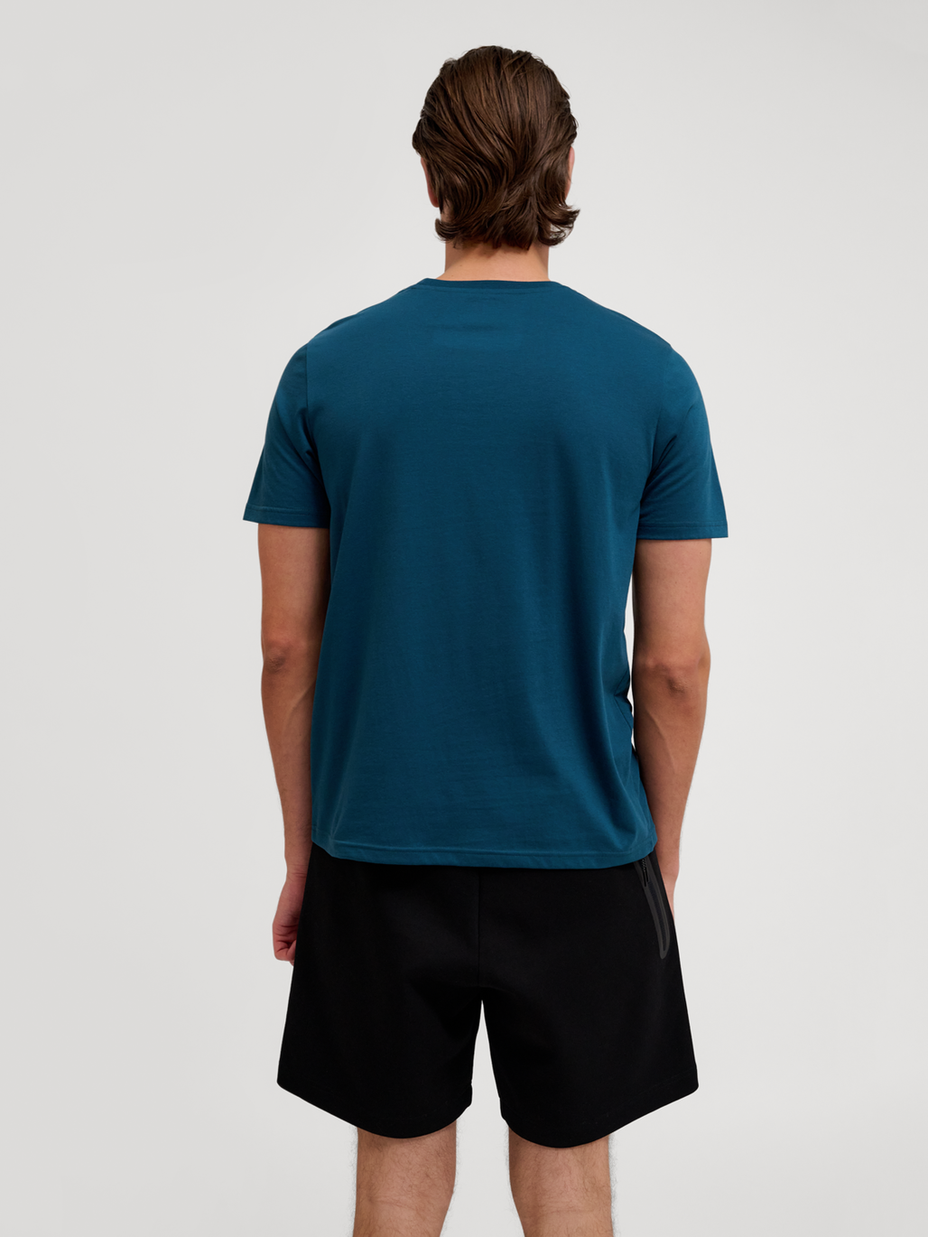 hmlGRAPHIC BOLD LOGO TEE