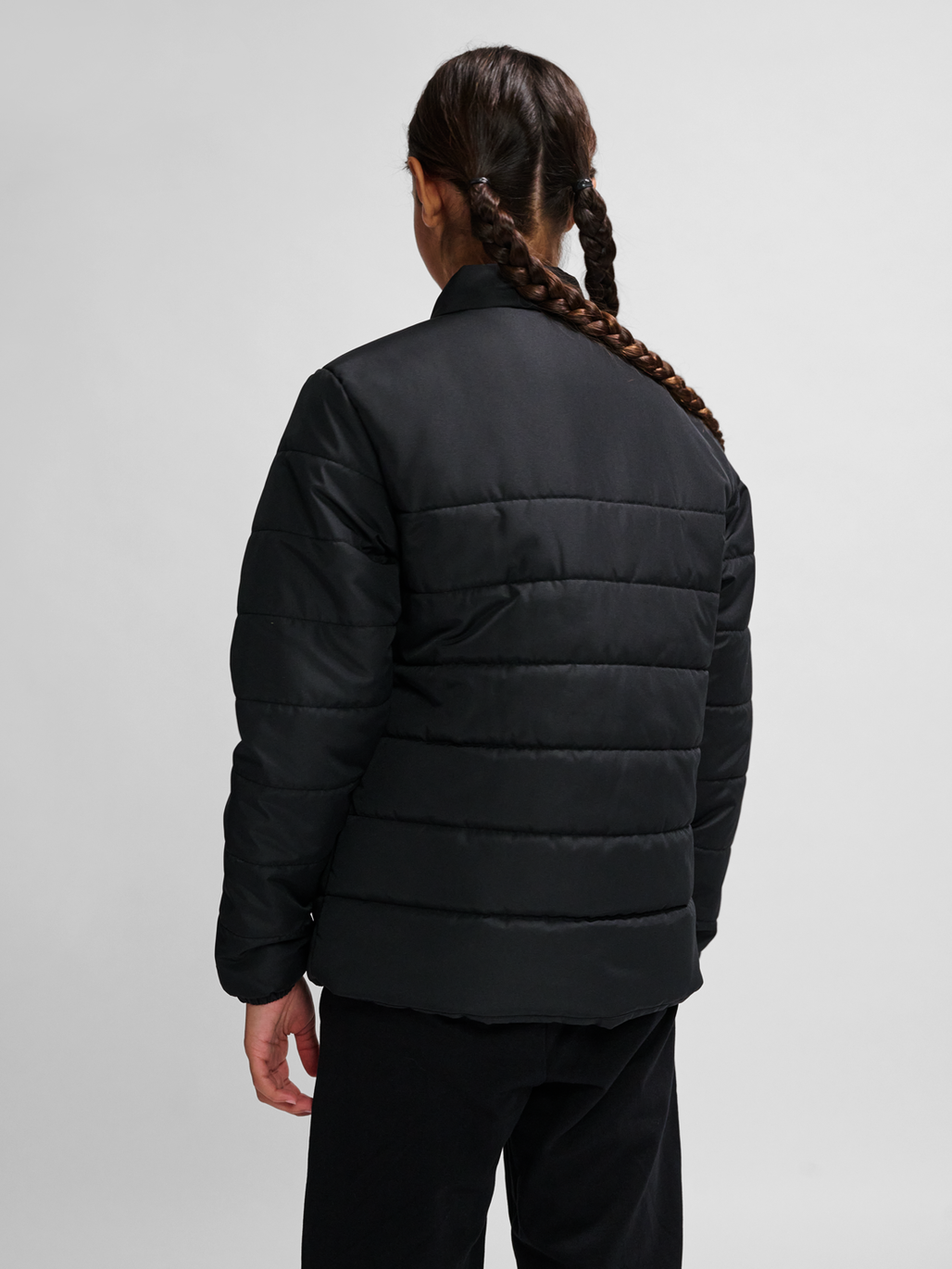 hmlESSENTIAL SHORT BENCH JKT KIDS