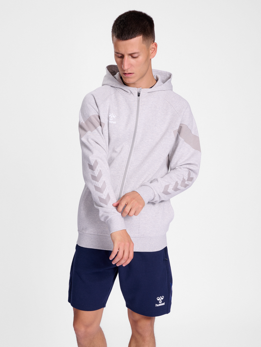 hmlTRAVEL ZIP HOODIE