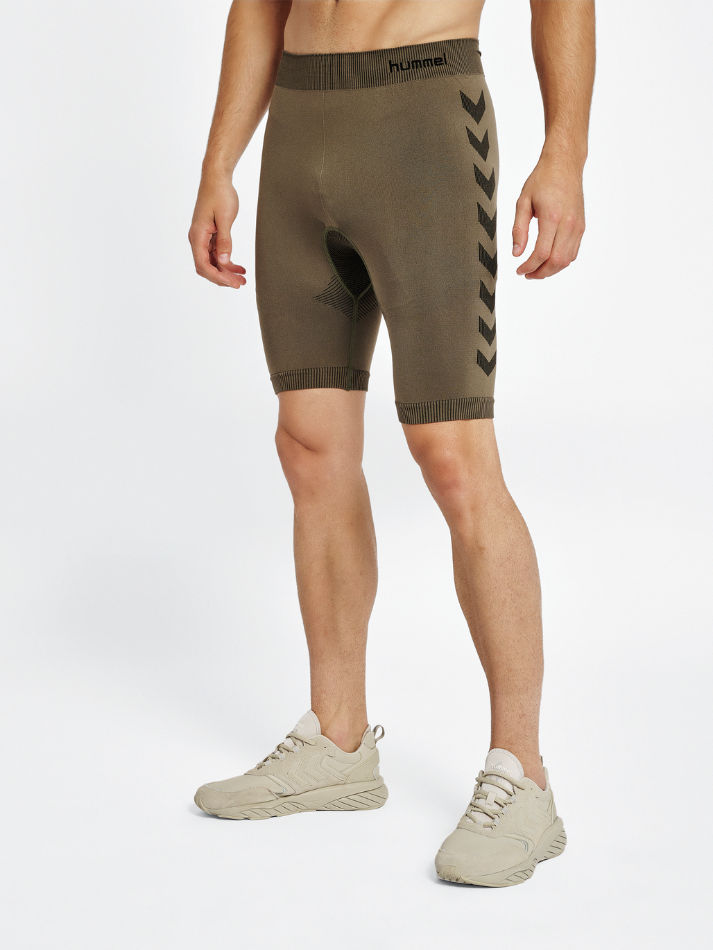 HUMMEL FIRST SEAMLESS TR SHT TIGHTS