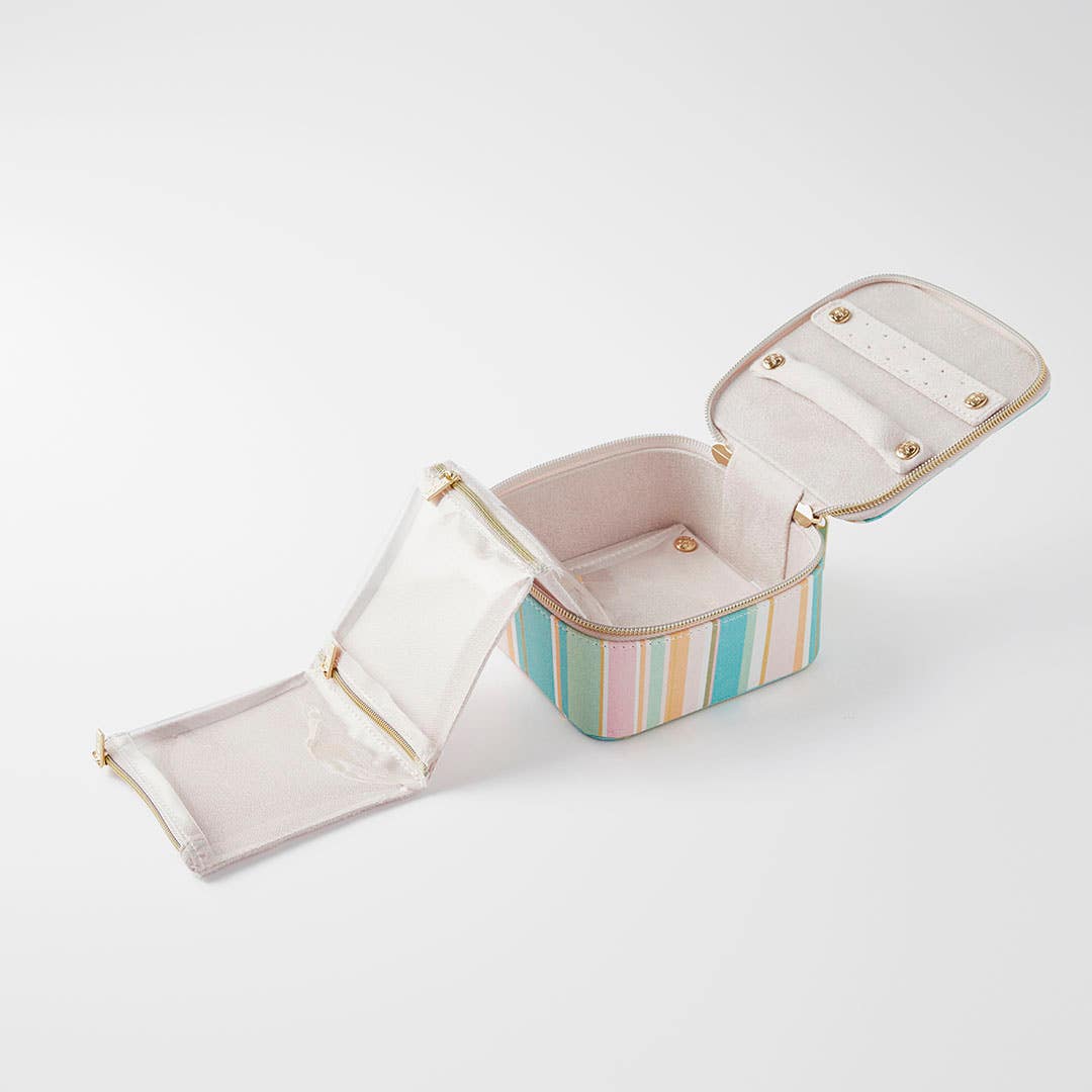 Finley Jewellery Cube