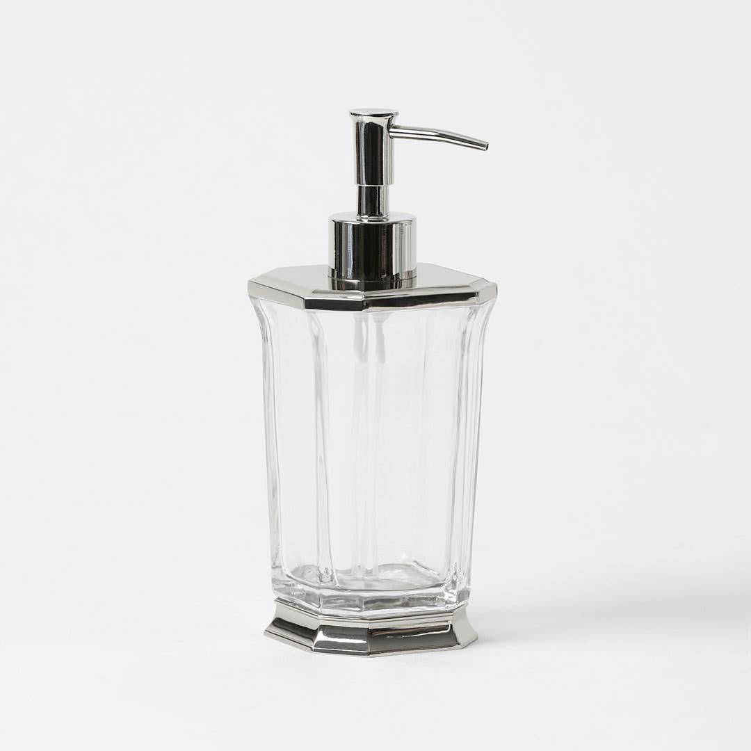 Regency Bathroom Accessories