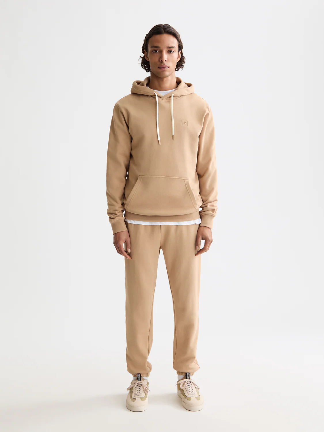 Seasonal Core - Regular-Fit Logo Badge Hoodie