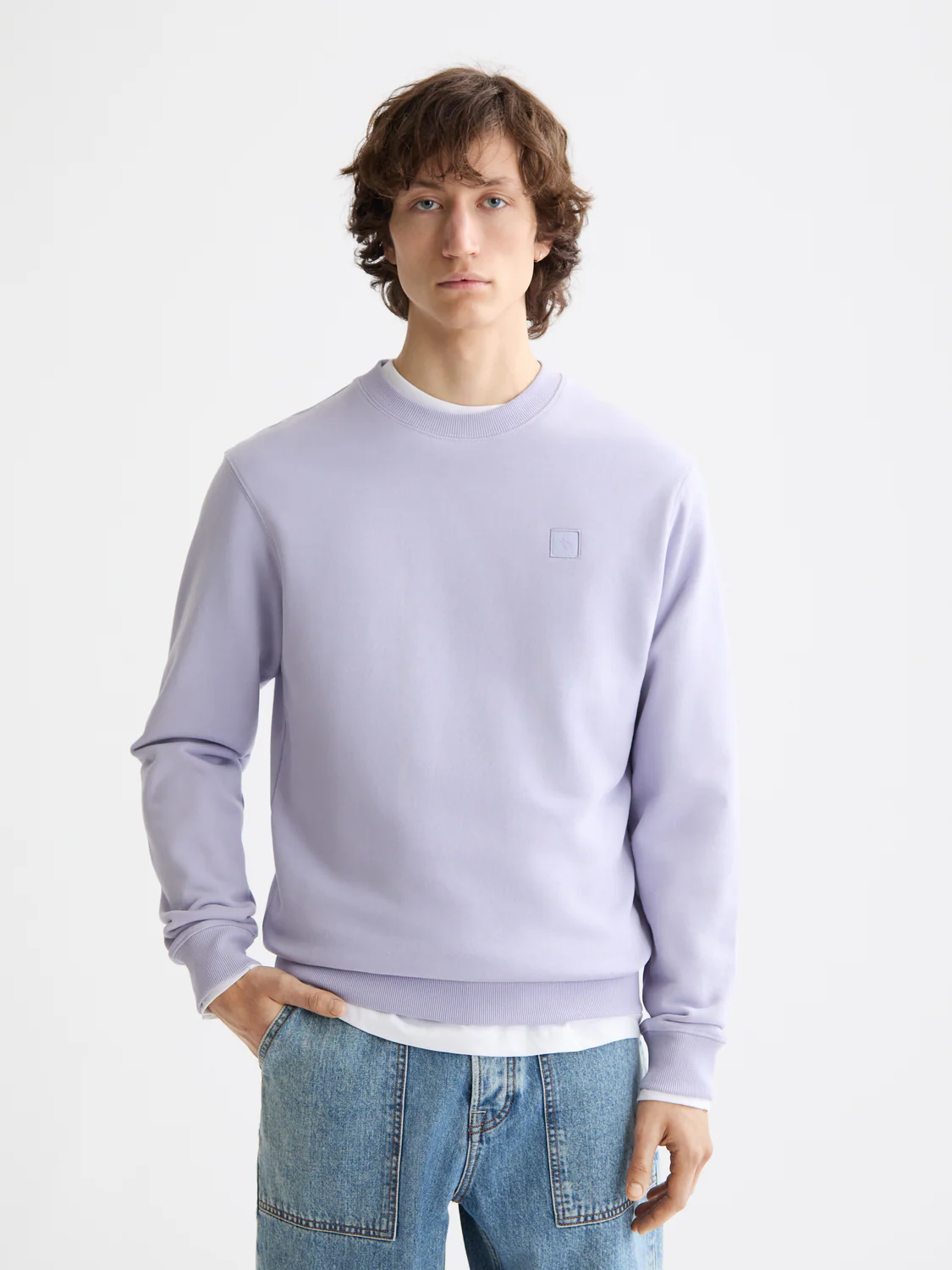Seasonal Core - Regular-Fit Logo Sweatshirt