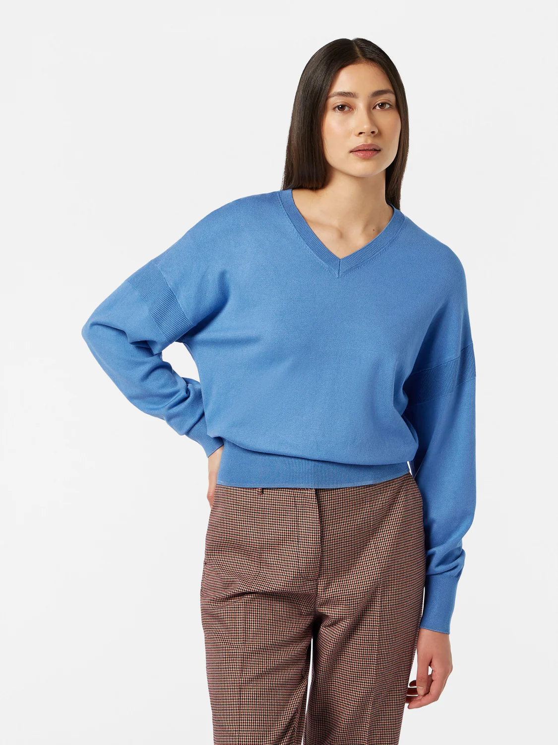 V-Neck Relaxed Pullover