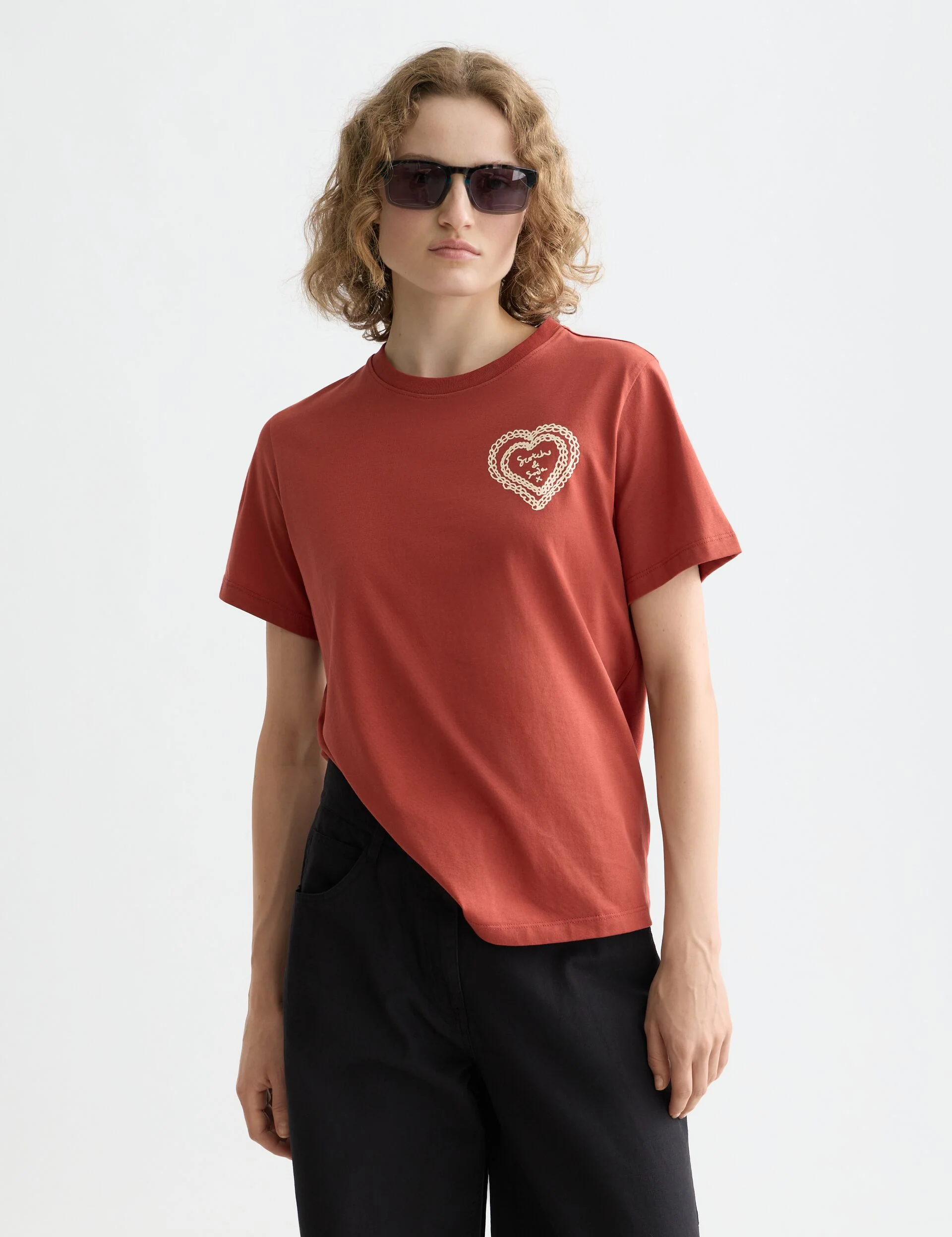 Chest artwork regular fit T-shirt